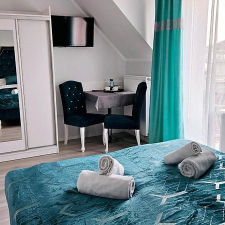Solar Bed & Breakfast カルビア エクステリア 写真