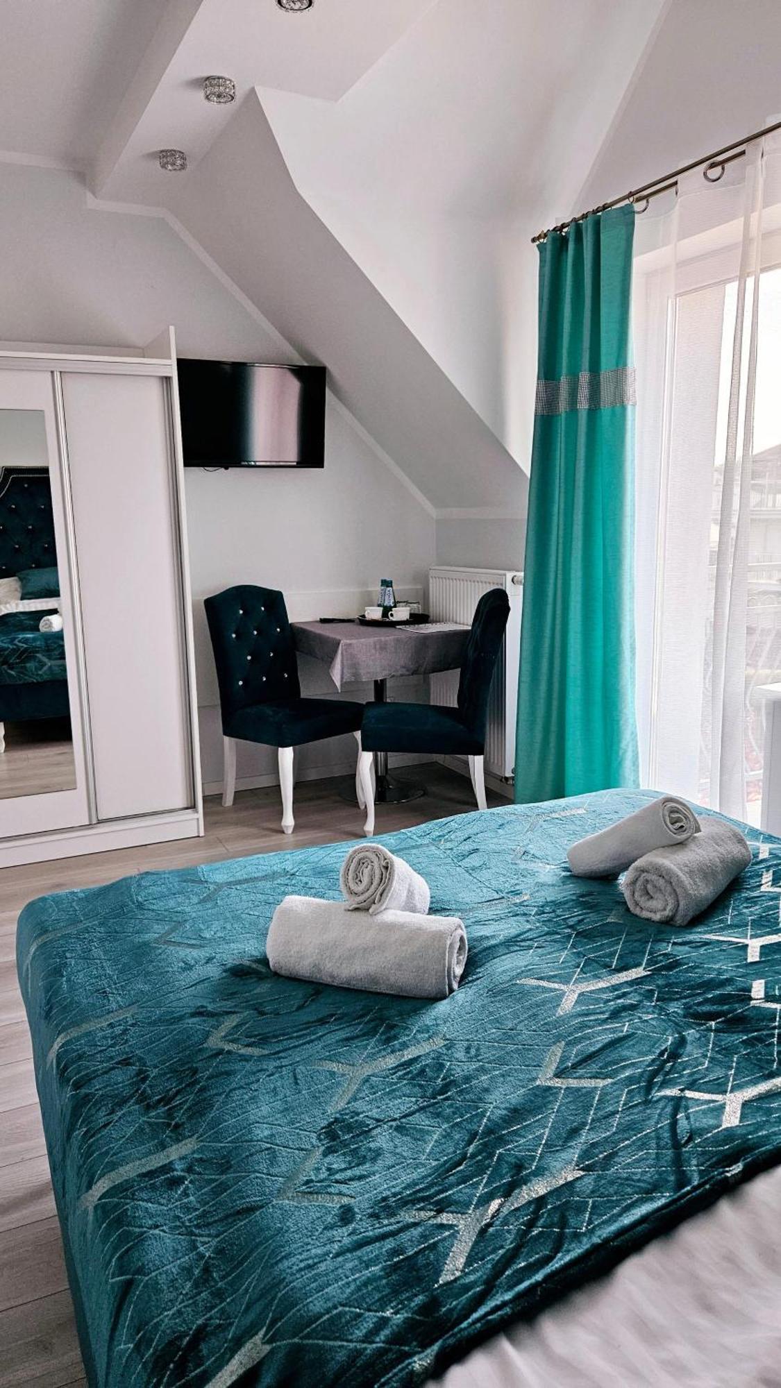 Solar Bed & Breakfast カルビア エクステリア 写真