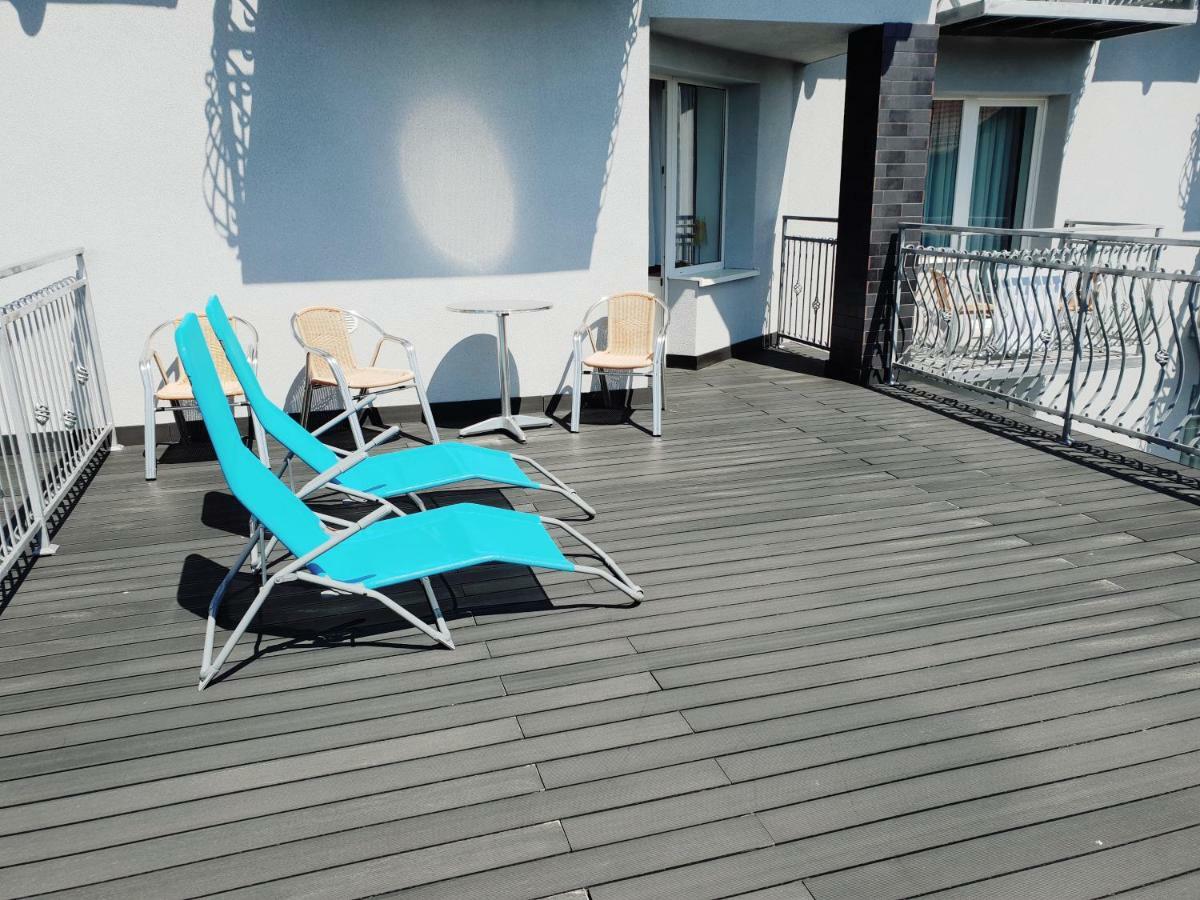 Solar Bed & Breakfast カルビア エクステリア 写真